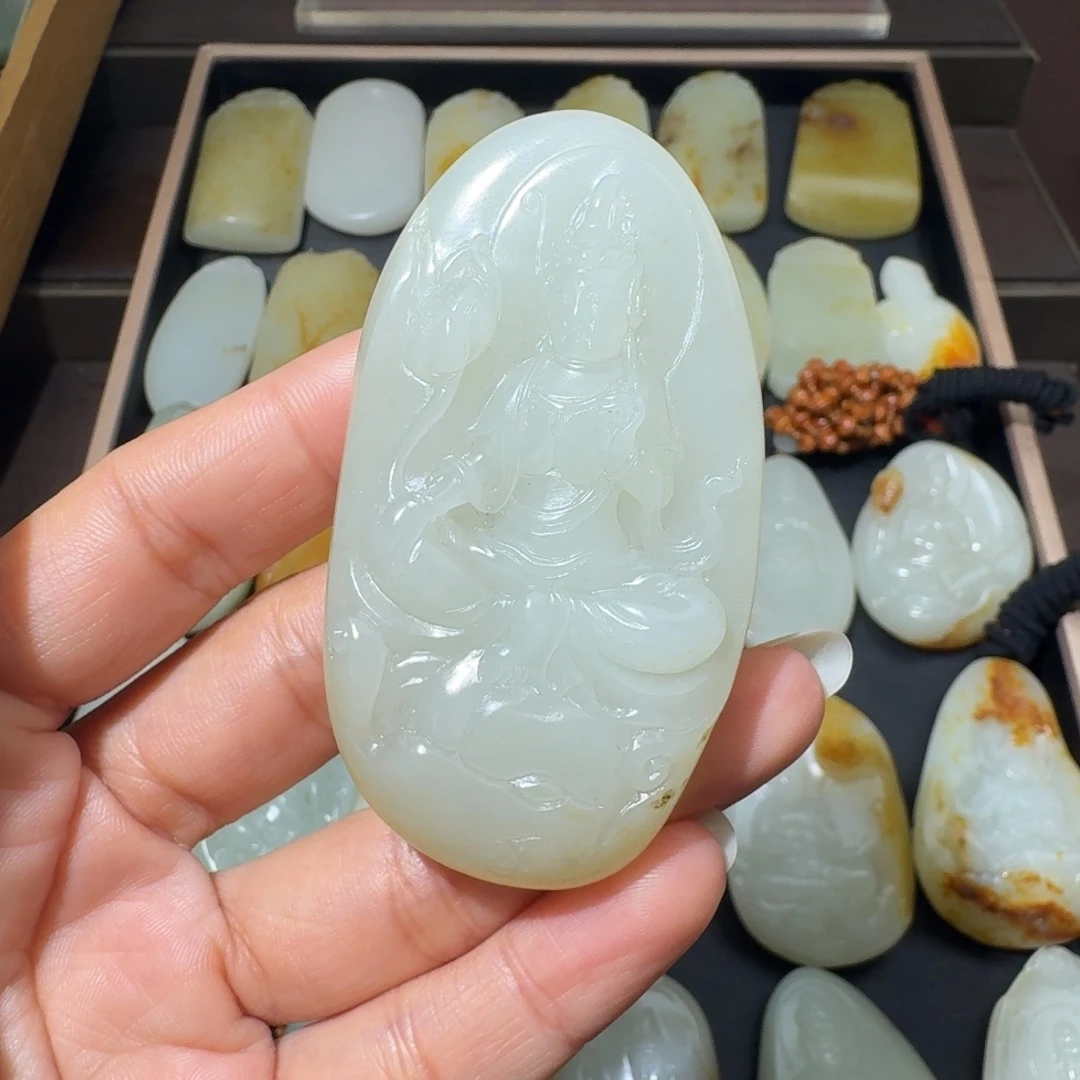 和田玉未镶嵌吊坠(不含链)