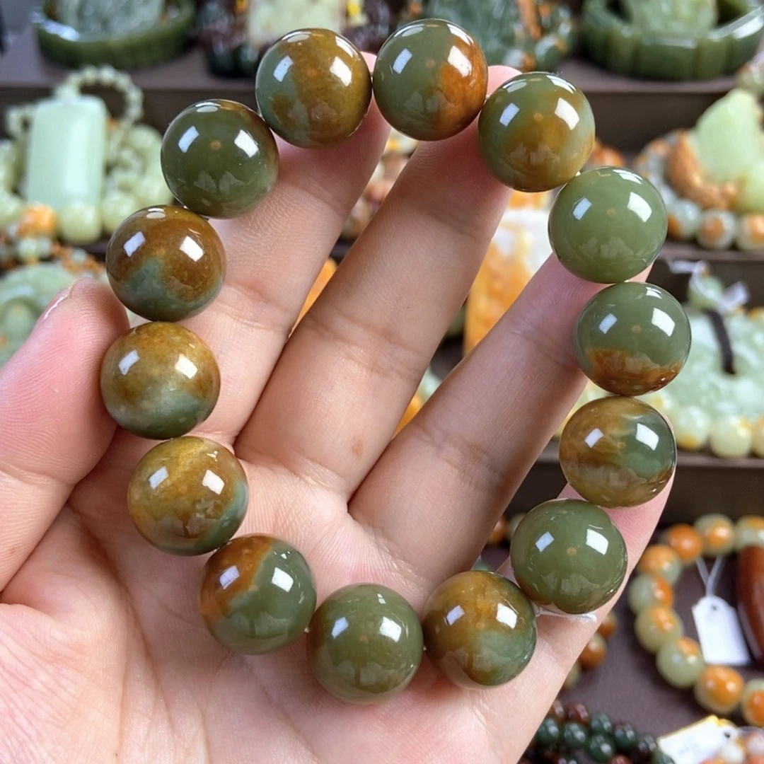 透闪石质玉未镶嵌手串