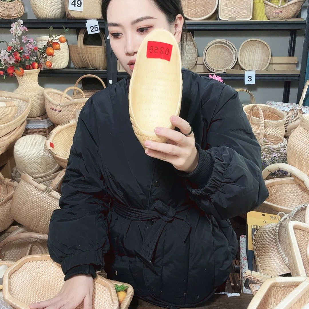 憨***憨木直播间0259竹根。。。。。。。。。