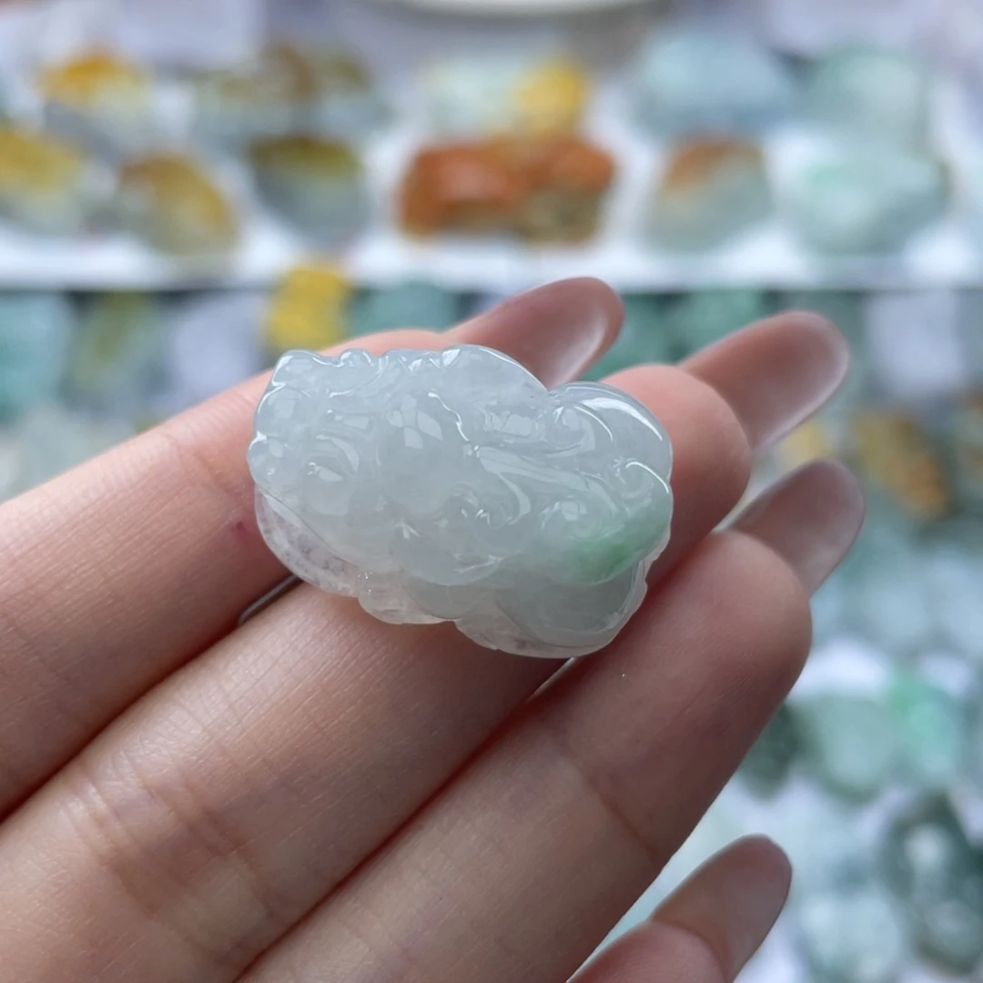 颈饰未镶嵌翡翠貔貅21