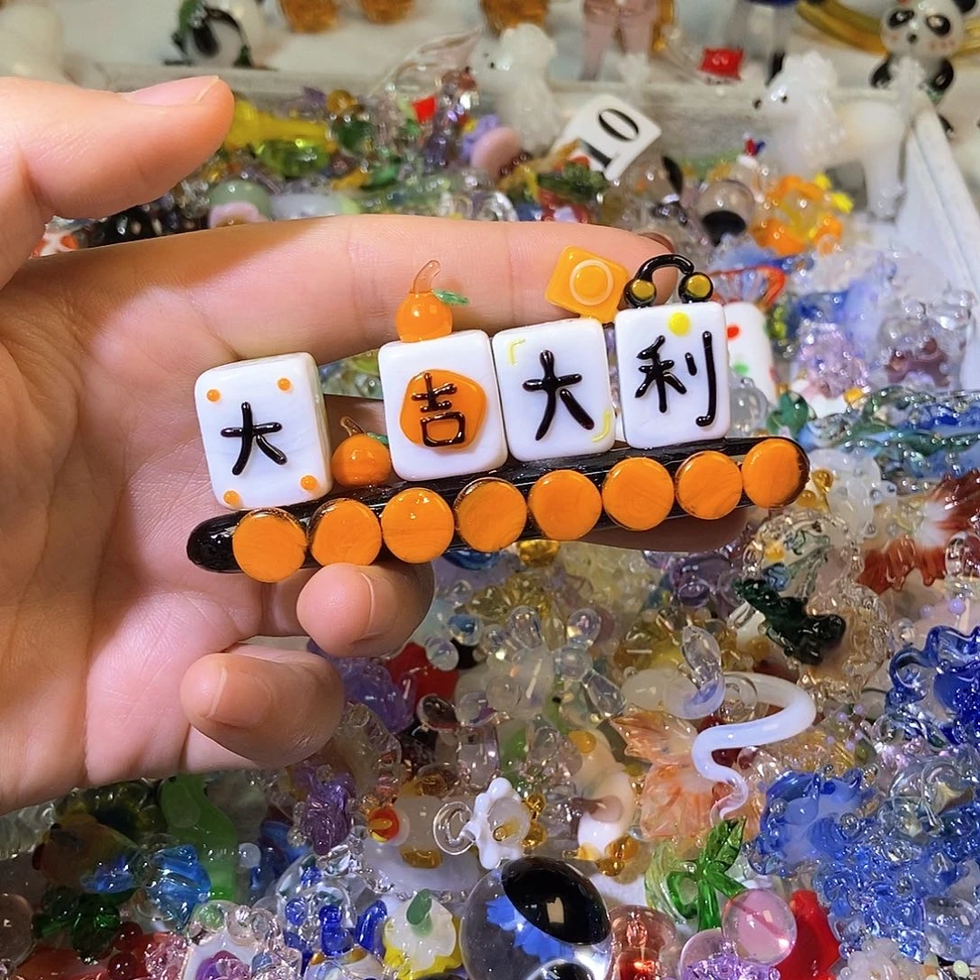 琉璃手工艺品k****?大吉大利