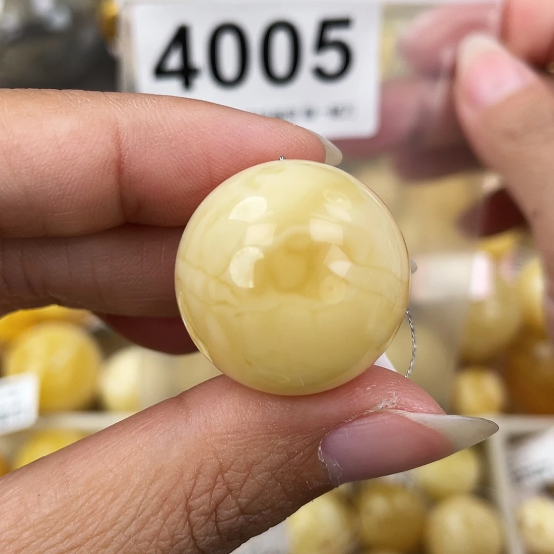 蜜蜡未镶嵌裸石23.5