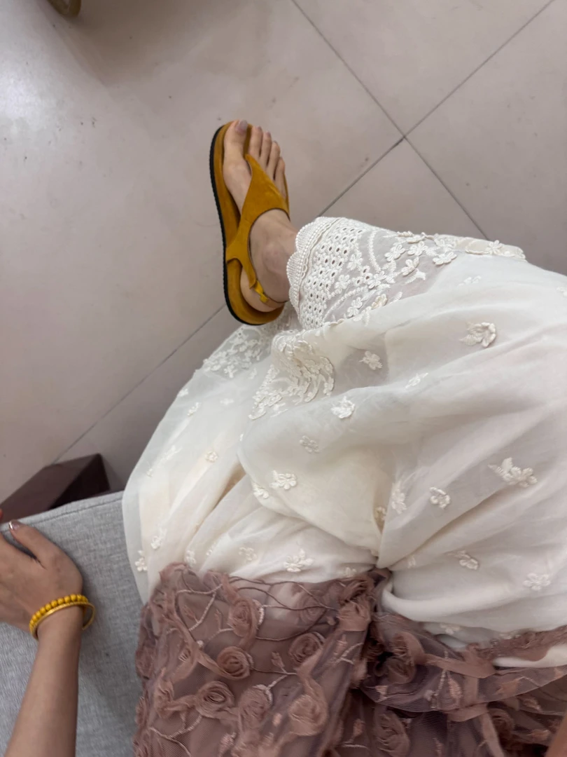 李豆儿 小众定制 重工刺绣蕾丝镂空花边阔腿裤子