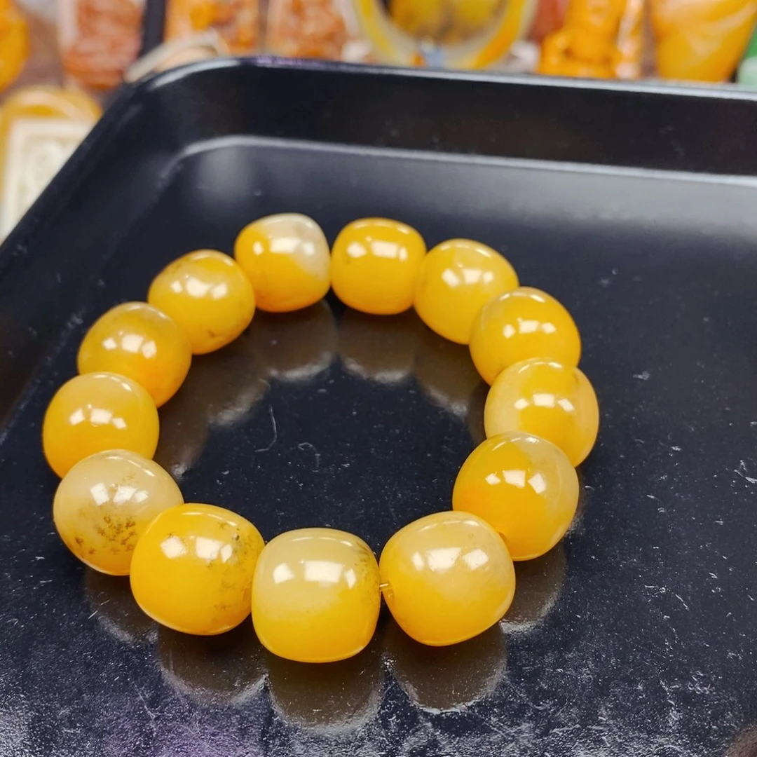 石英质玉（黄龙玉）未镶嵌颈饰