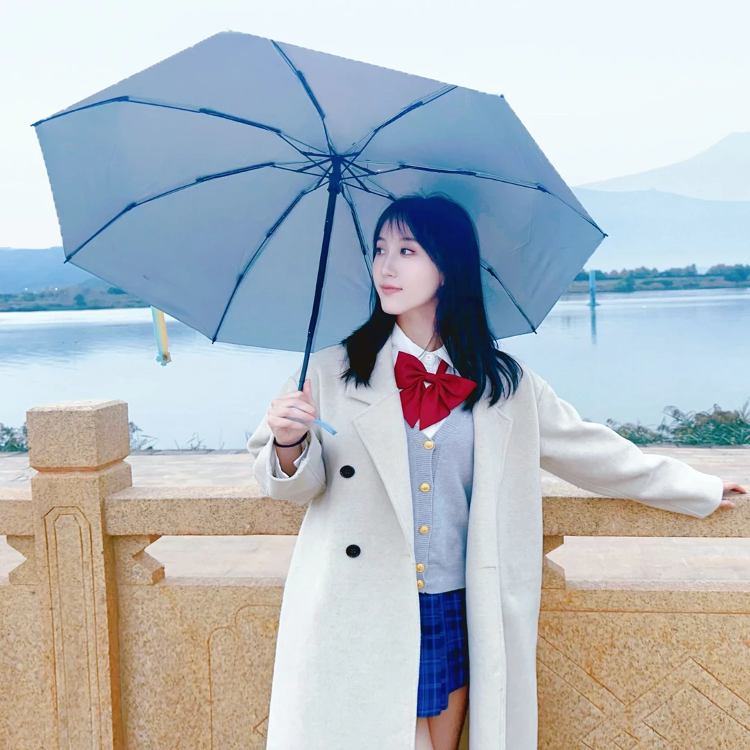 遮阳防晒紫外线高颜值晴雨五折彩胶迷你胶囊口袋超轻太阳伞