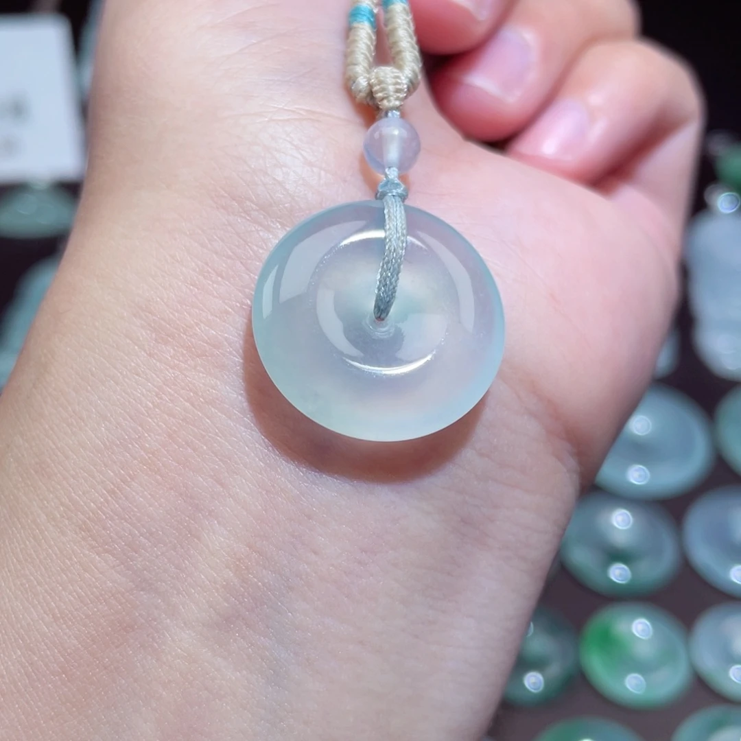 颈饰未镶嵌翡翠扣子