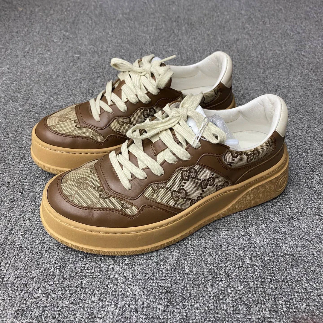 95新 GUCCI/古驰 98新/古驰/38.5码/焦糖色饼干鞋/BF01210