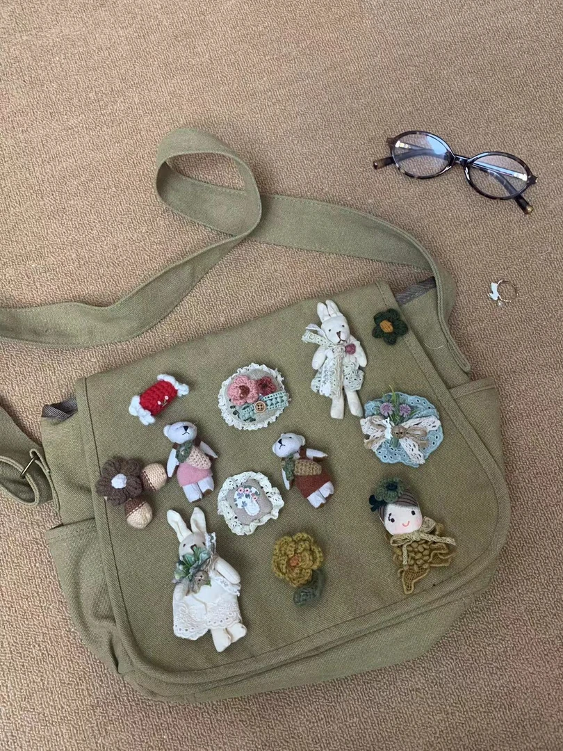 随机一件小礼品