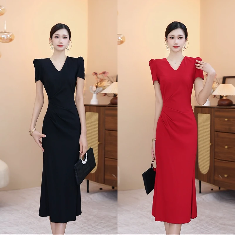 【文】气质连衣裙显瘦复古复古小众收腰修身名媛法式方领高级感2626