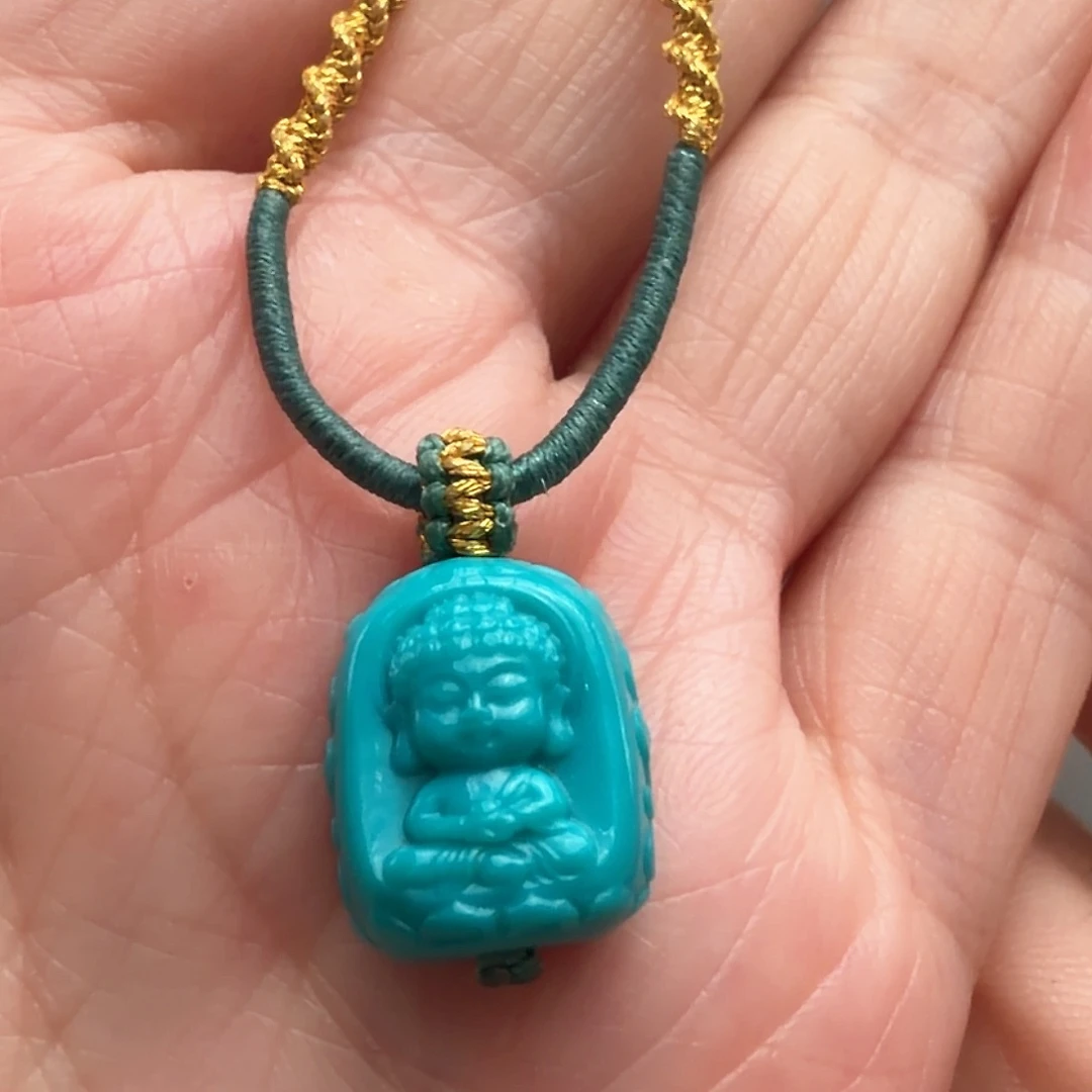 绿松石未镶嵌颈饰