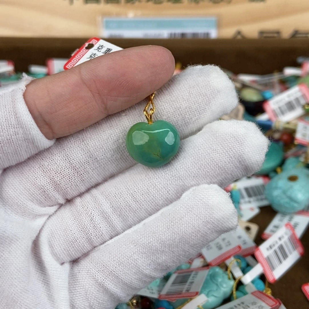 未镶嵌绿松石珠宝奇石