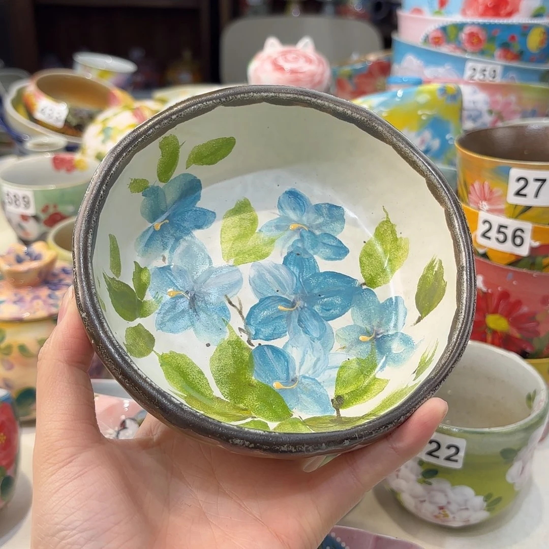 瓷片兔兔好可爱呀