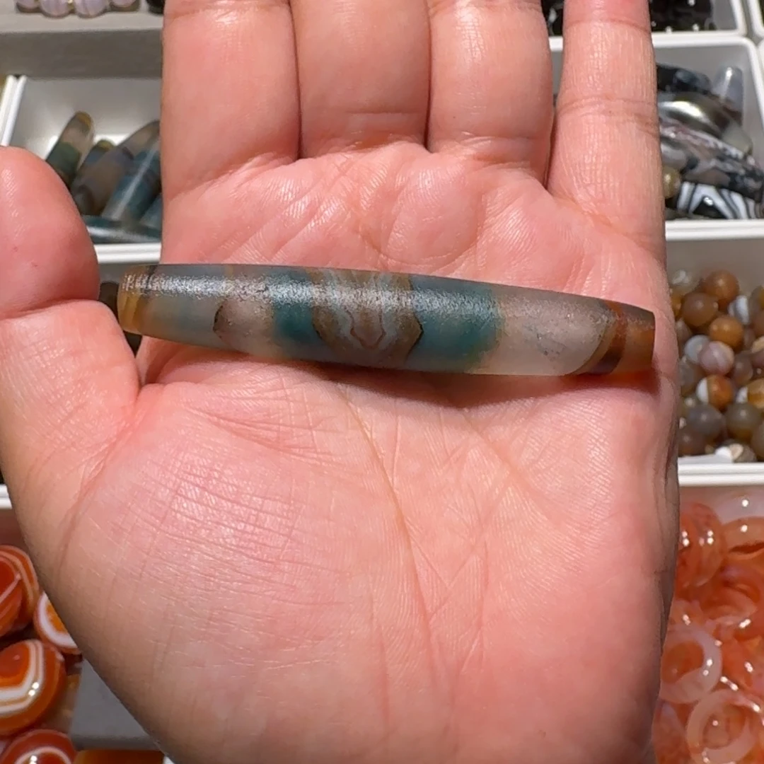 未镶嵌玛瑙/玉髓珠宝半成品