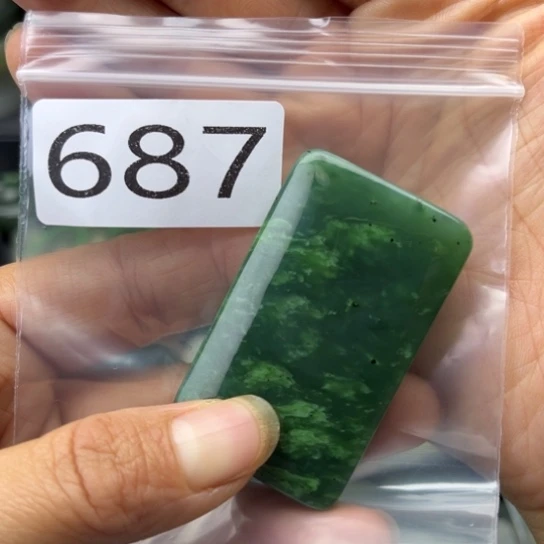 未镶嵌和田玉珠宝半成品