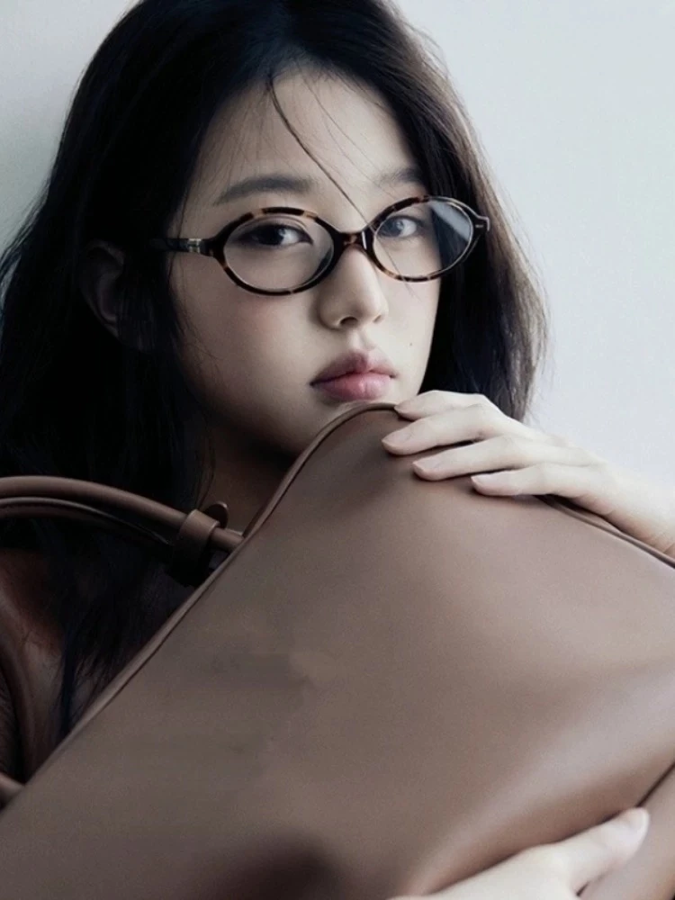 张元英同款素颜镜显脸小书呆子椭圆小框眼镜网红复古韩版韩版黑框