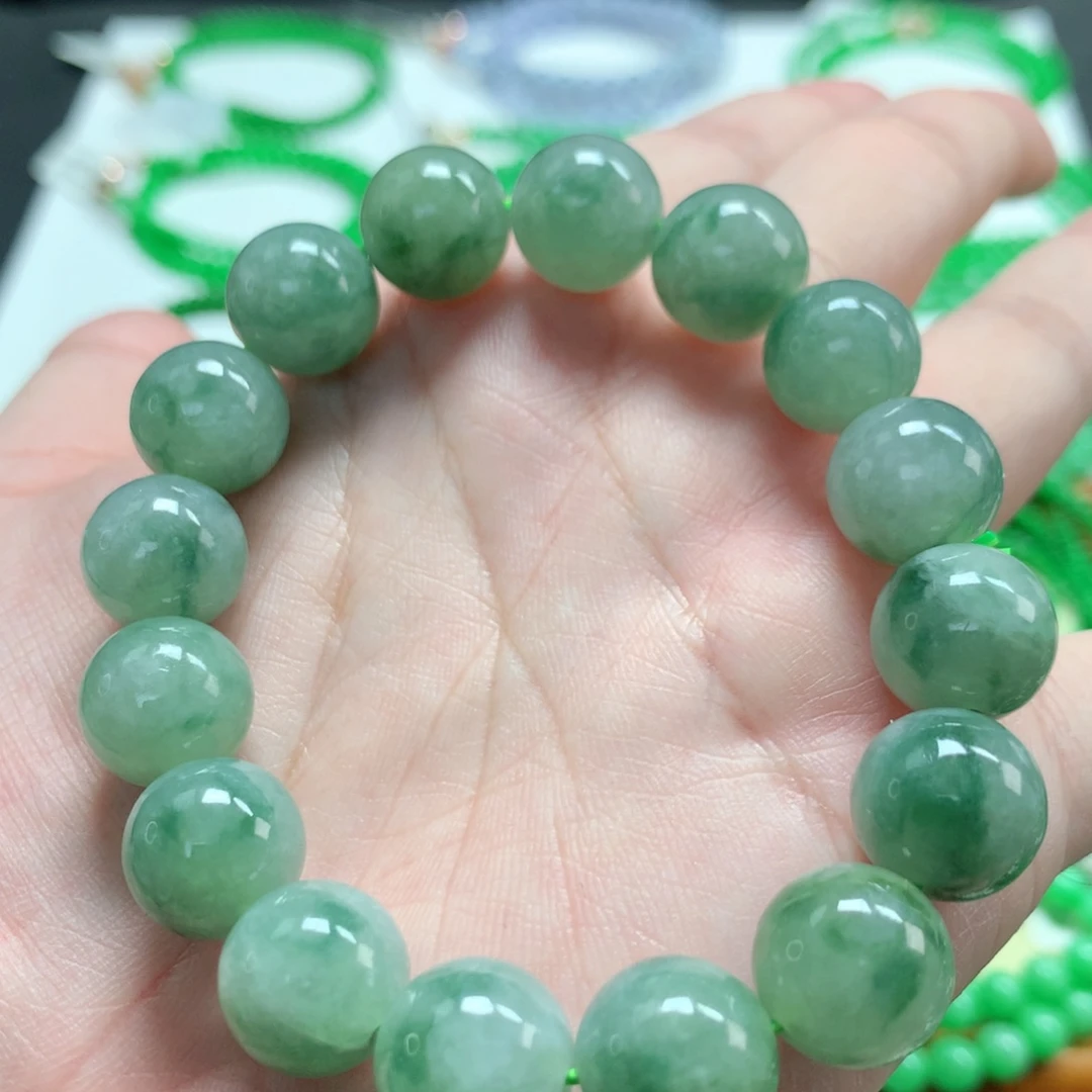 翡翠未镶嵌手链翡翠