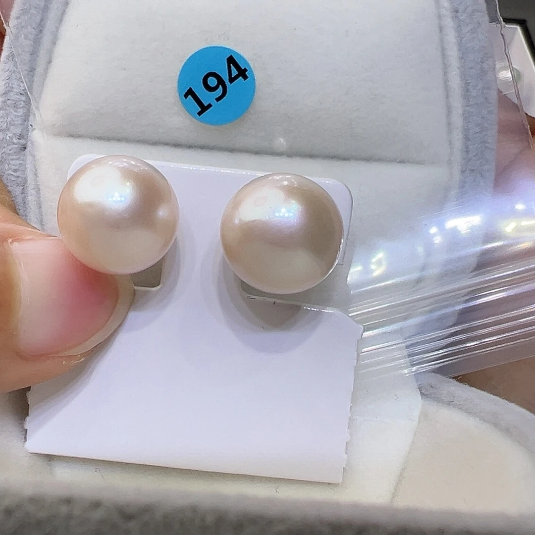 银S925镶嵌耳饰淡水珍珠