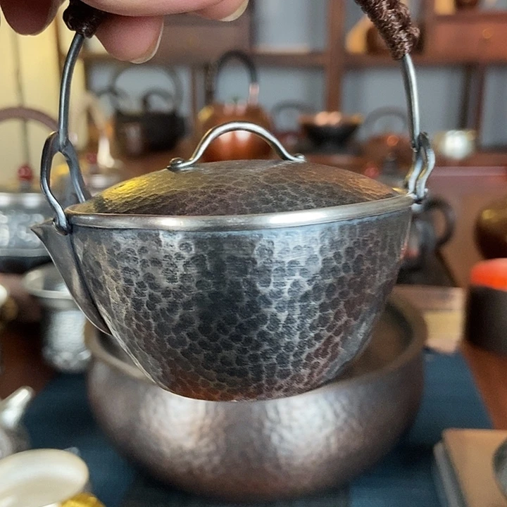 脚***，纯手工制作一铜壶制作