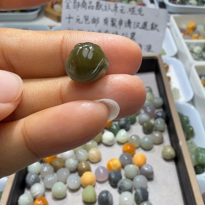 悦***悦未镶嵌和田玉珠宝半成品