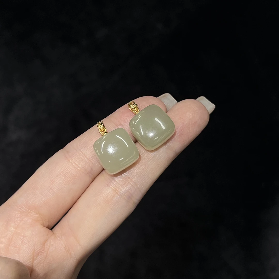 【睿泽鉴宝】S925和田玉方糖吊坠多样性发一 14*9 SJ0002