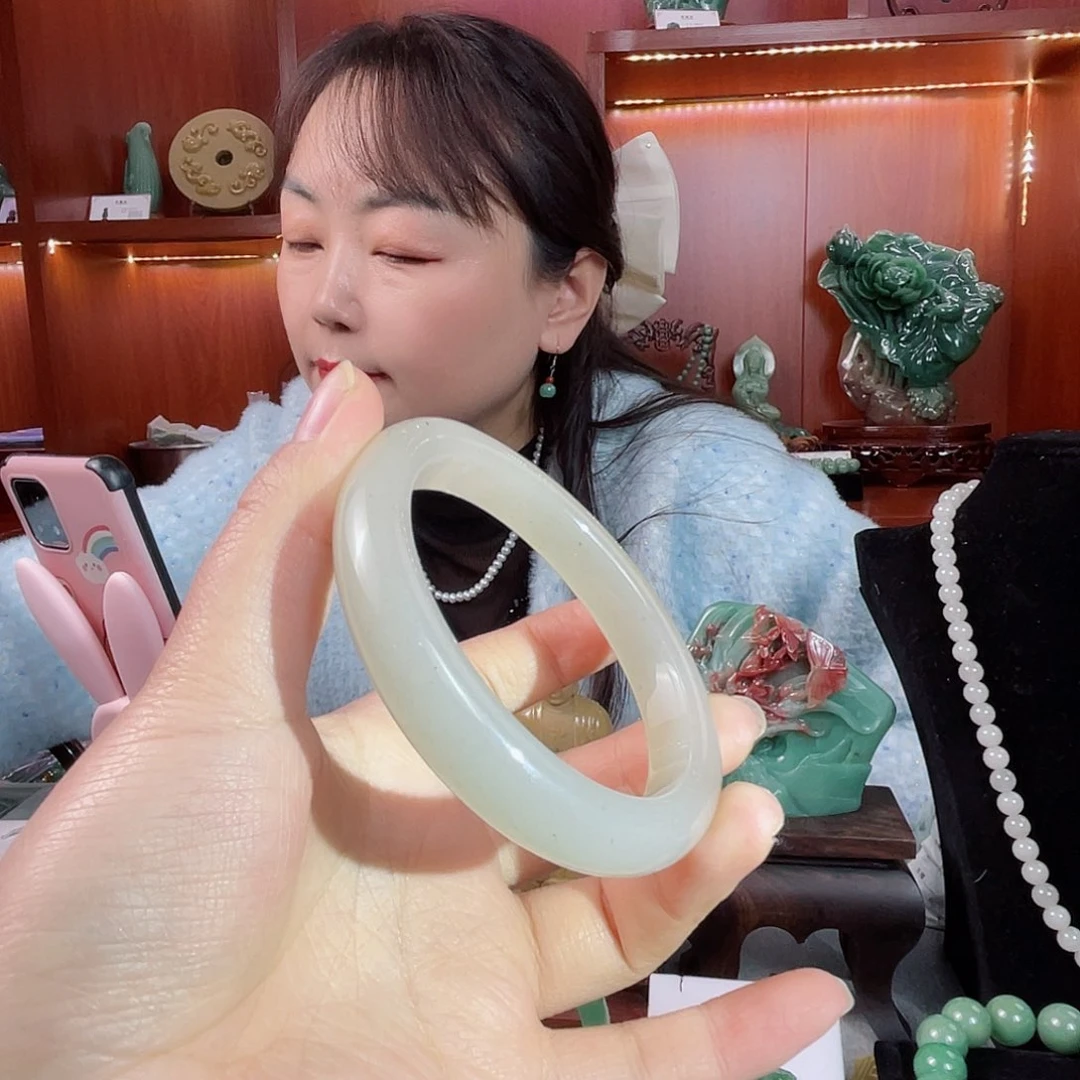 密玉（石英质玉）吊坠未镶嵌57