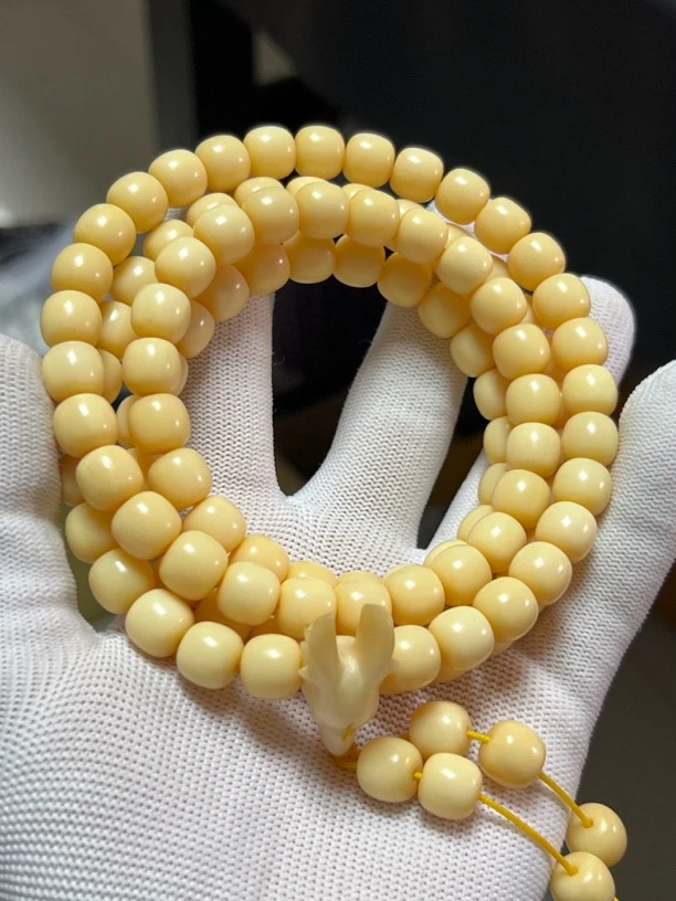 驼骨黄透料，老型串，男女同款