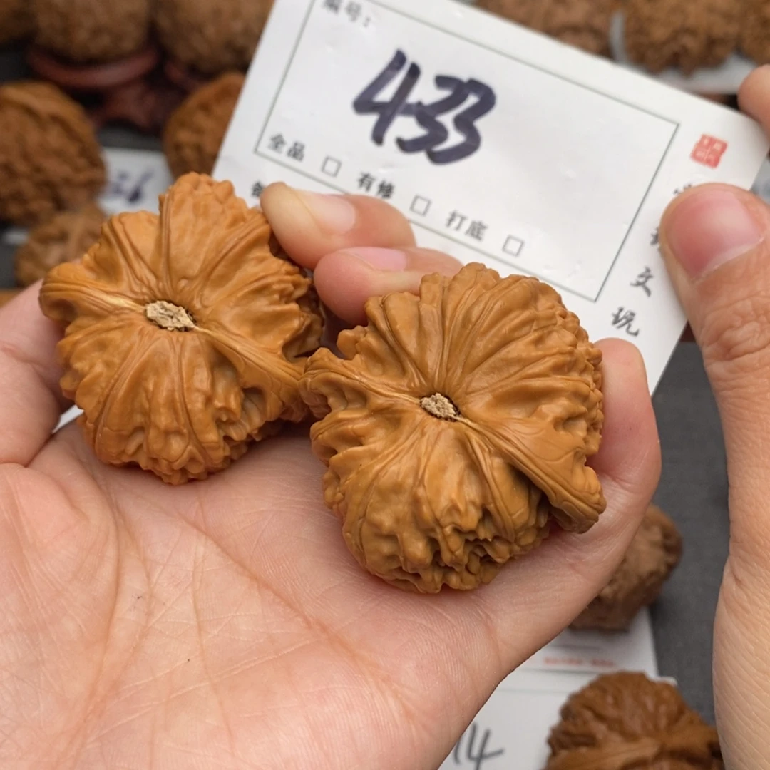 安****文玩核桃吊坠45白狮子433