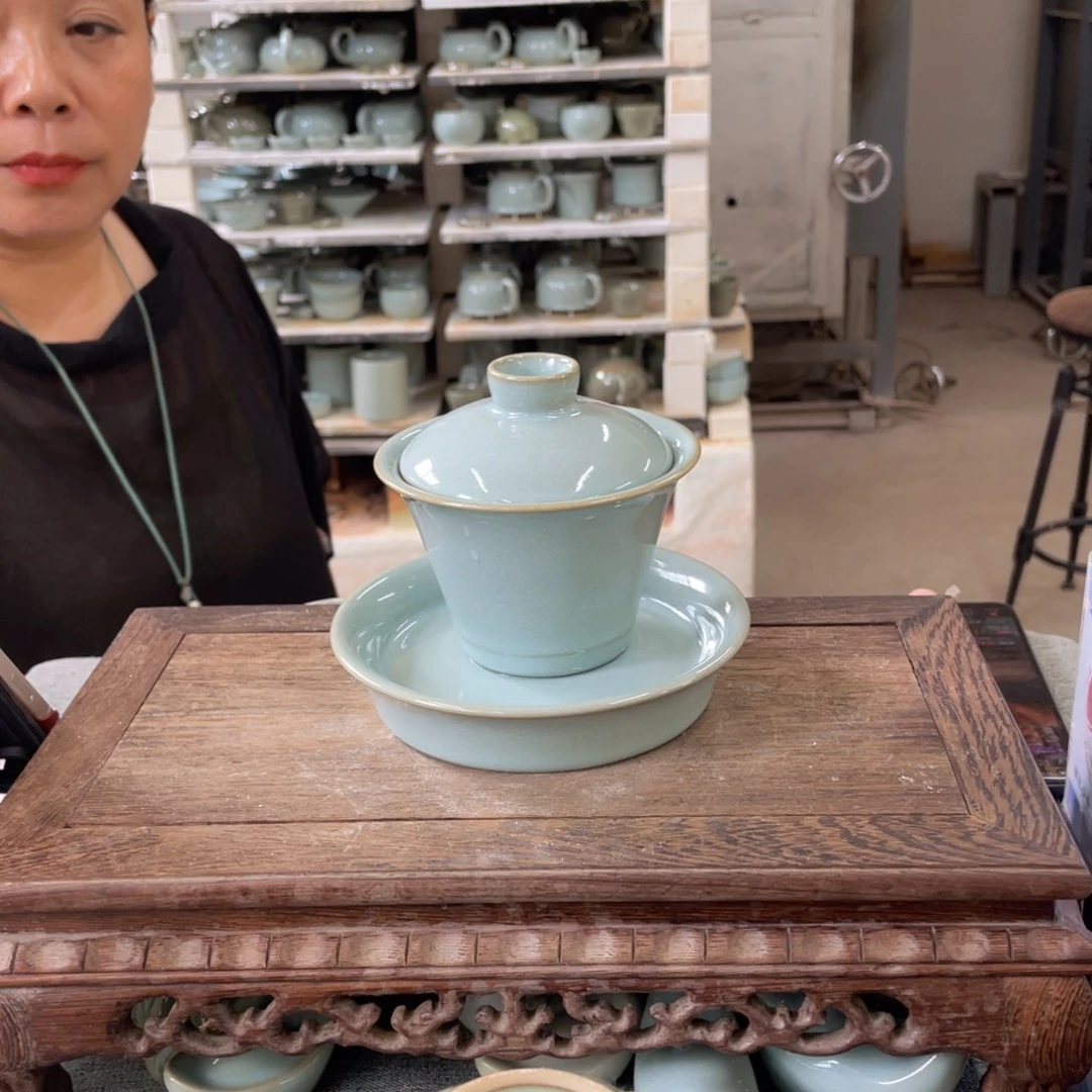 瓷片天青手拉支烧新款盖碗