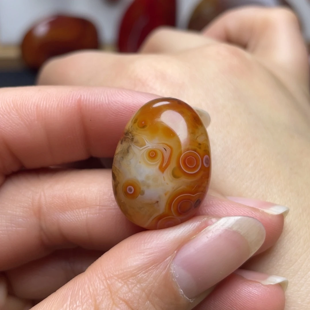 玛瑙/玉髓未镶嵌珠宝奇石
