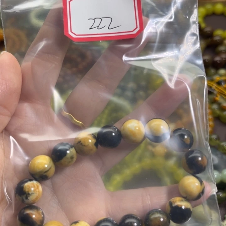 R***.蛇纹石玉未镶嵌手链