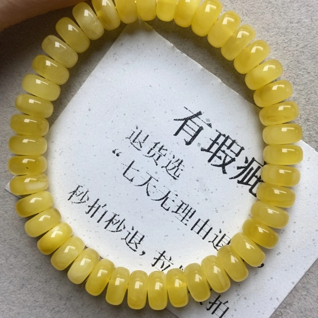 蜜蜡未镶嵌珠宝奇石60