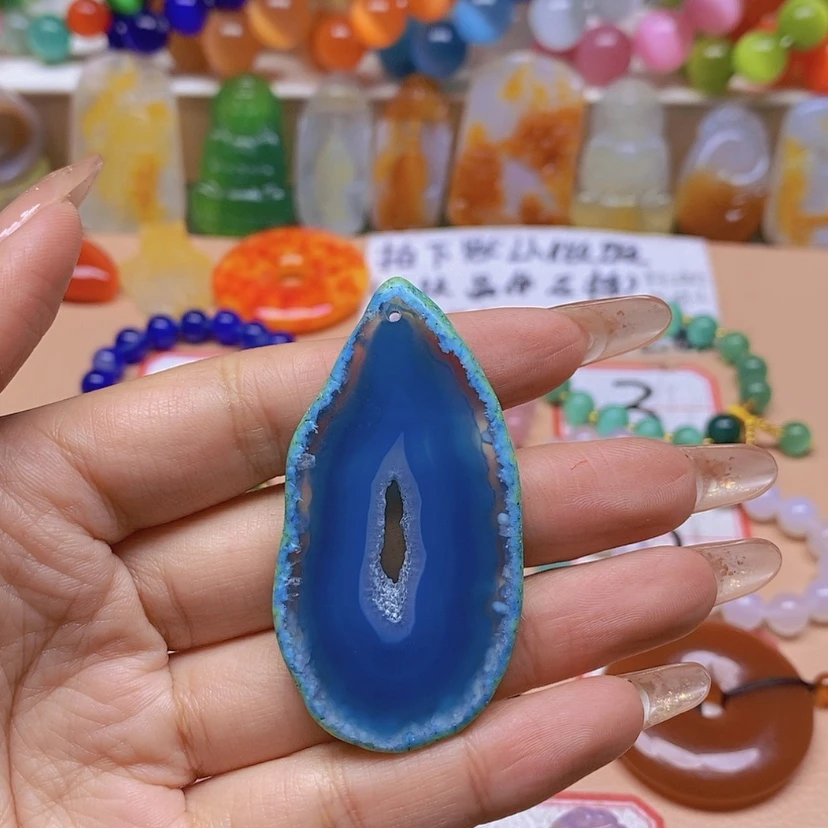 【闪购商品】玛瑙/玉髓颈饰未镶嵌傲**梅