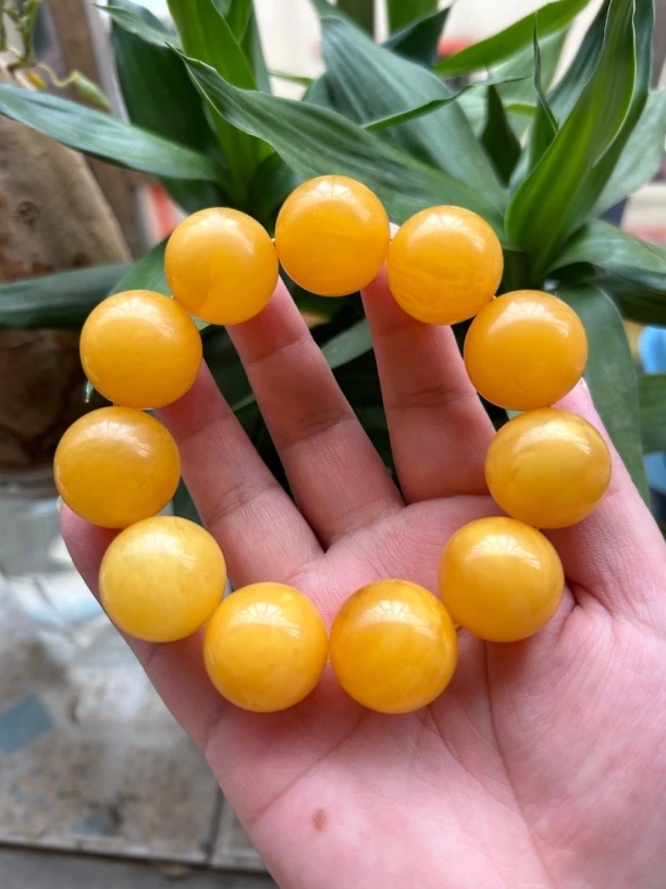 手串满蜡圆珠设计高品质收藏佳品 尺寸22.6 mm经典黄色时尚大颗