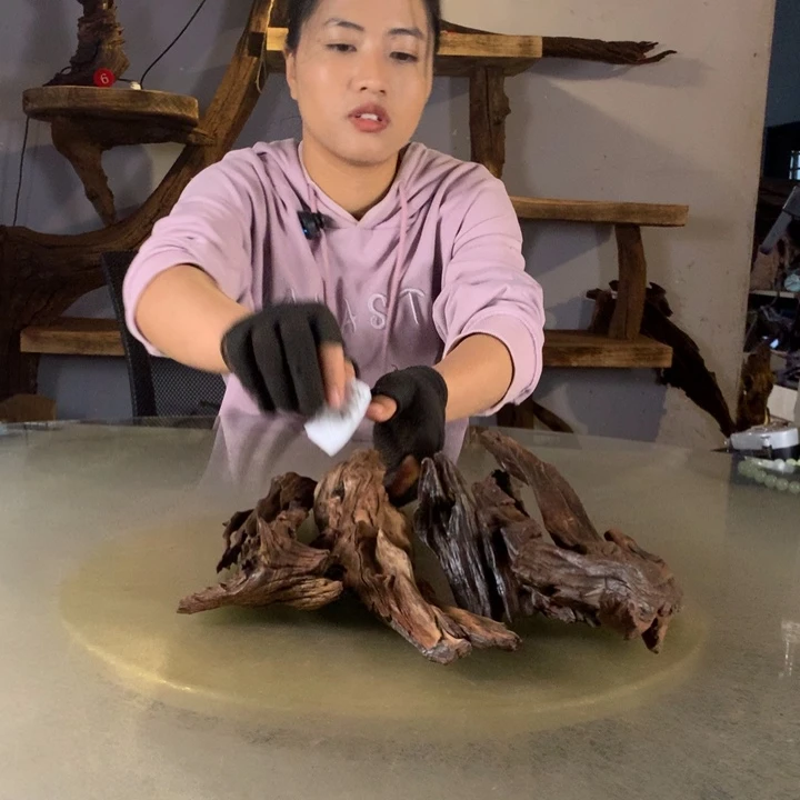 渣****天然的云南紫柚木会黄水