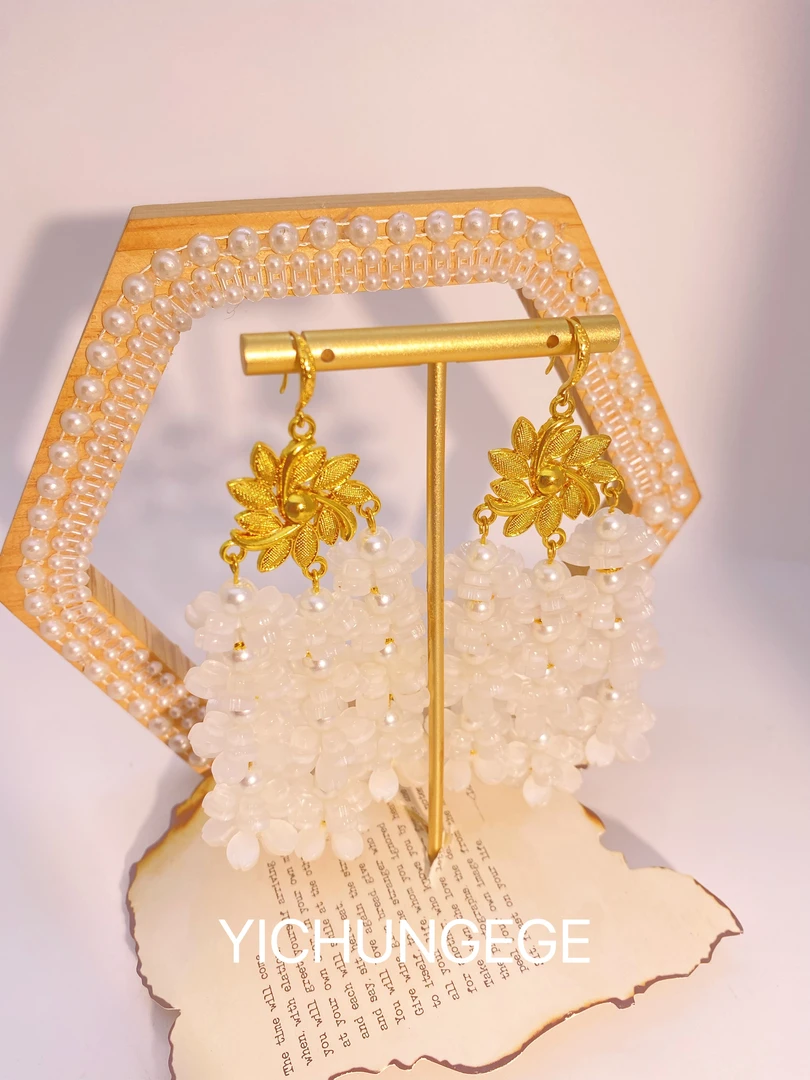 YI CHUN GE GE 铜合金耳饰 原创设计气质简轻奢约时尚手作耳饰