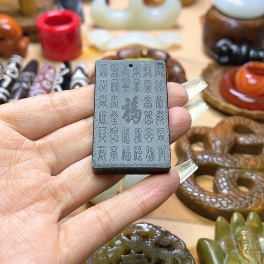 【闪购商品】蛇纹石玉颈饰未镶嵌