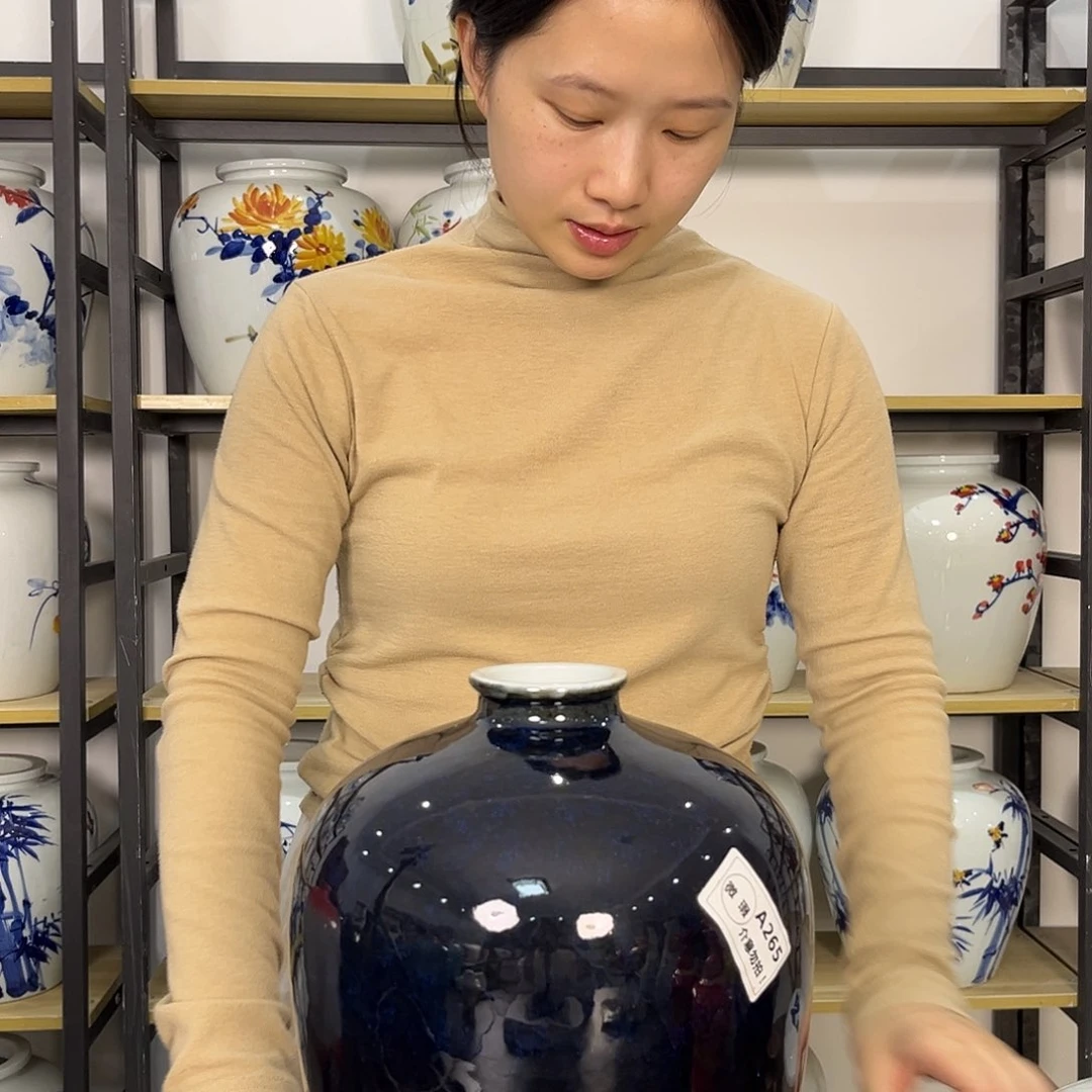 8****菲10斤陶瓷小微小瑕酒瓶