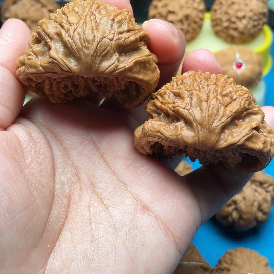 文玩核桃把件蛇头51