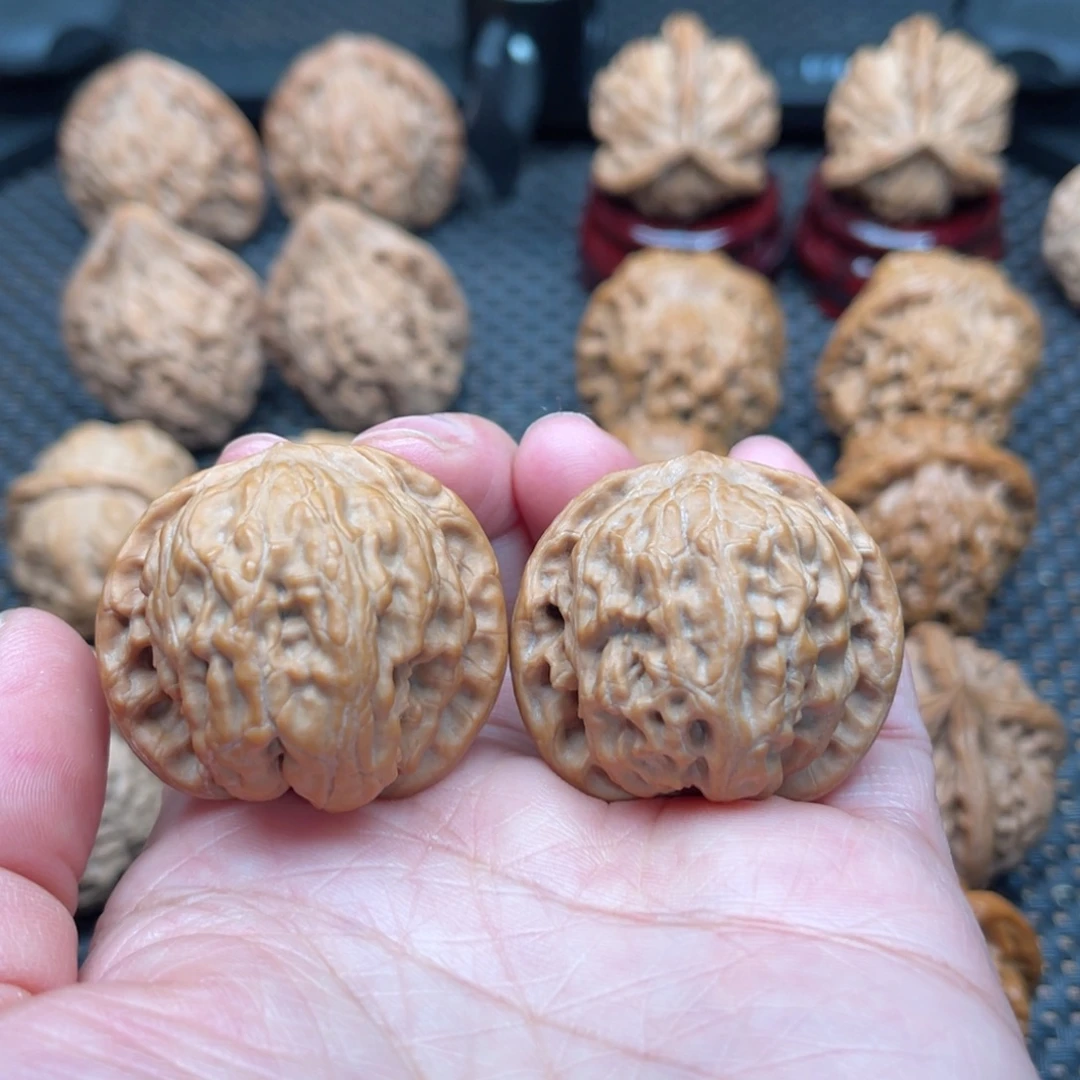 吊坠文玩核桃野狼狮子头