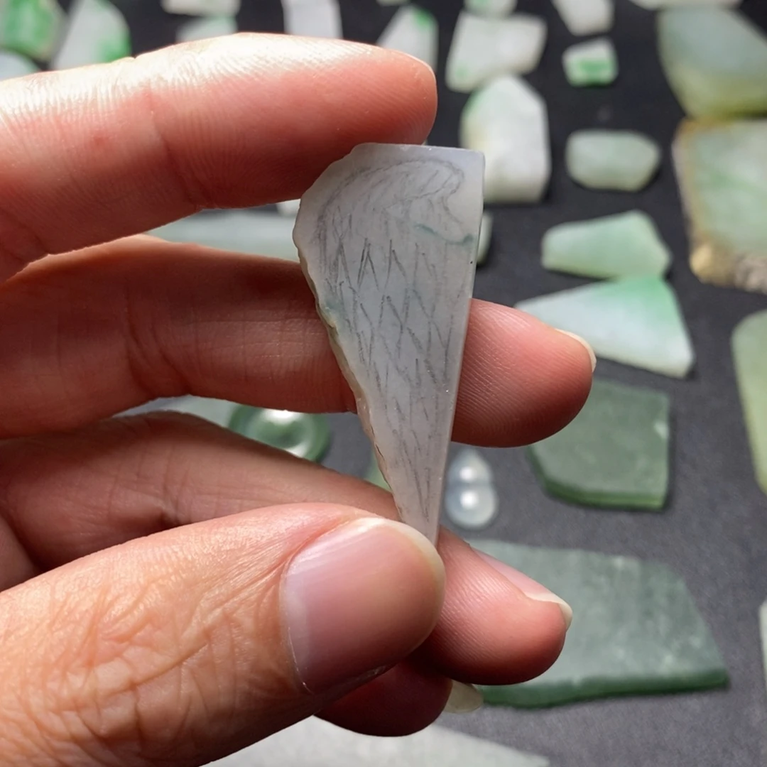 翡翠未镶嵌颈饰翡翠