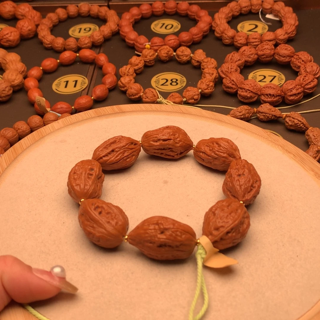 手串文玩核桃貔貅