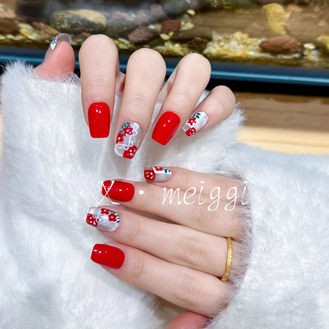 短款纯手工穿戴甲可拆卸穿戴式美甲贴可爱ins风格显白少女氛围感