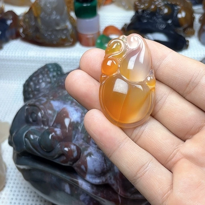 玛瑙/玉髓饰品未镶嵌