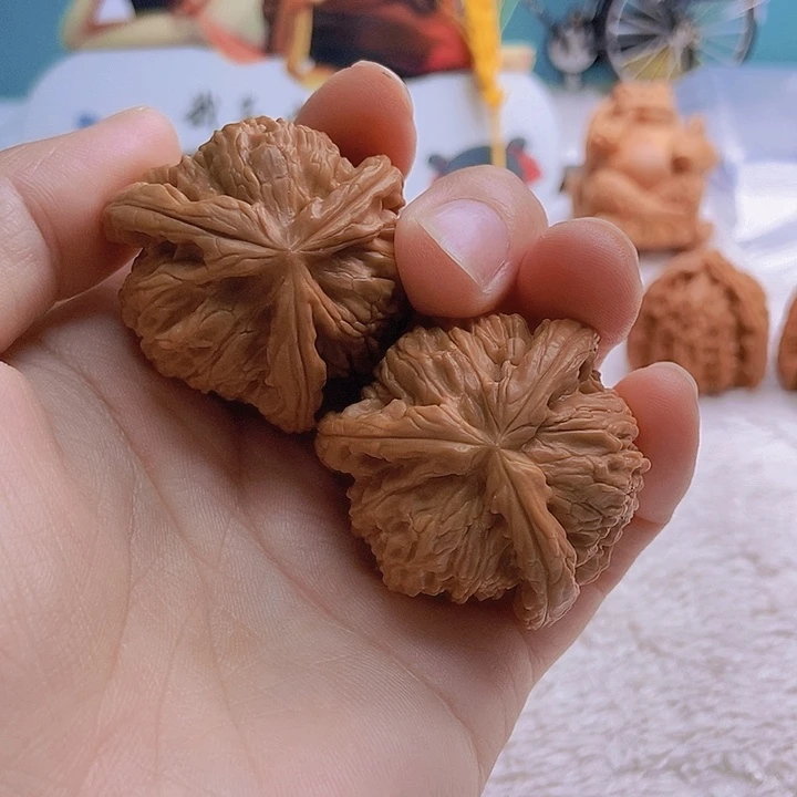 把件文玩核桃趙**.三棱