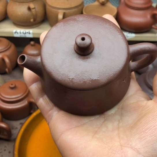 紫砂茶壶低槽青云柱100豪升左右