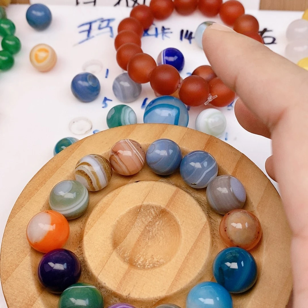 合金颈饰玛瑙/玉髓?****