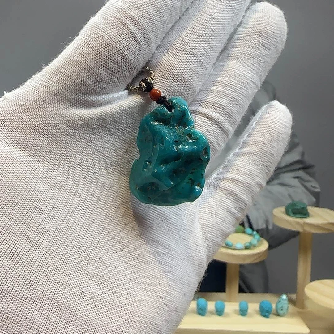 绿松石未镶嵌随形吊坠