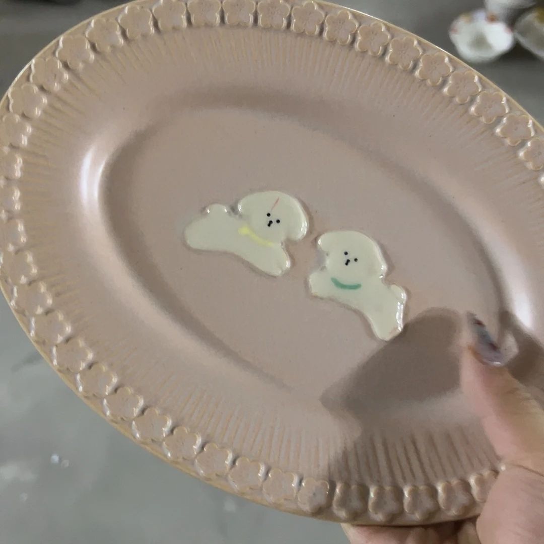 搪瓷微瑕粉色小狗鱼盘一个