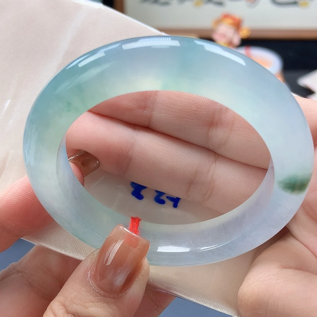 翡翠未镶嵌手镯58号