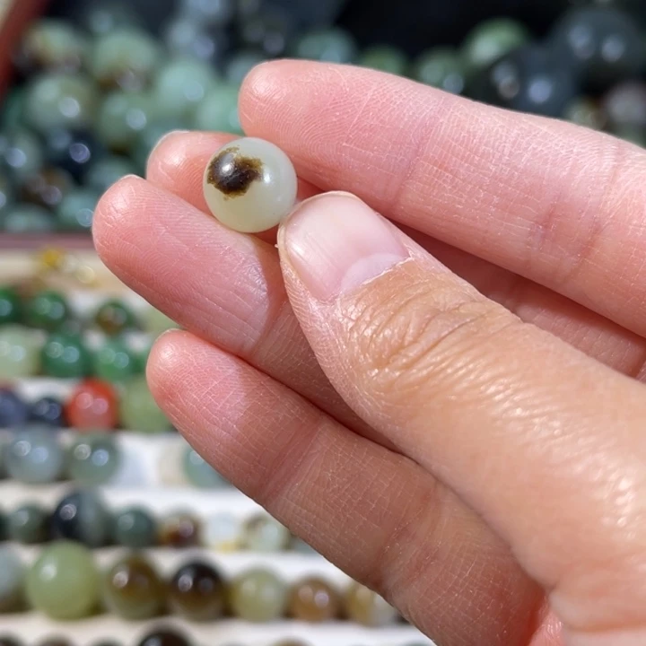 和田玉（糖玉）未镶嵌珠宝半成品